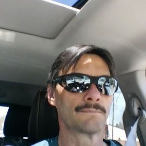 Meet your Posher, Mike